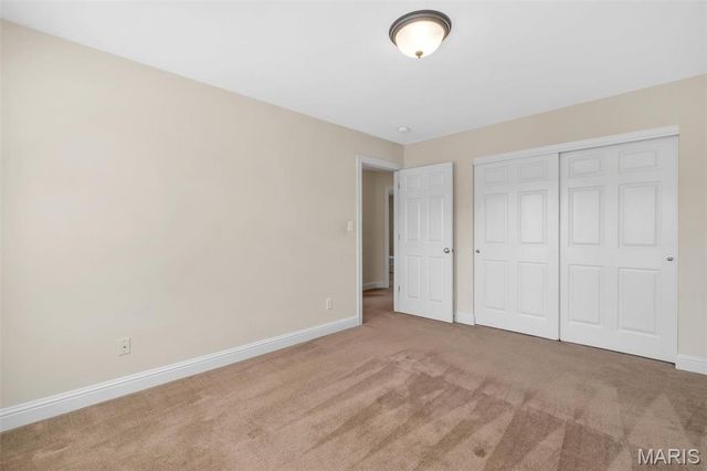 1016 Gardenbridge Place, St Charles, MO 63303