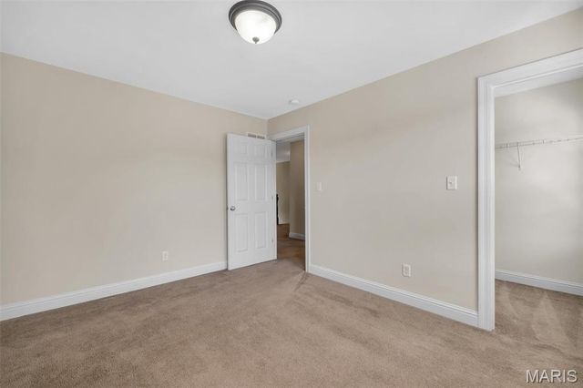 1016 Gardenbridge Place, St Charles, MO 63303