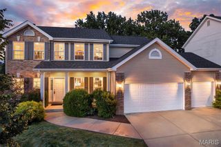 1016 Gardenbridge Place, St Charles, MO 63303
