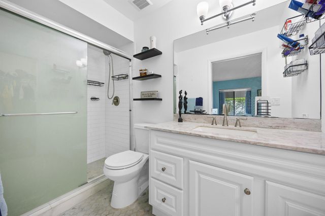 2671 Boundbrook Boulevard 125, Palm Springs, FL 33406