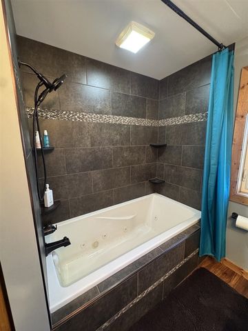 3388 Pinecrest Drive, Gladwin, MI 48624