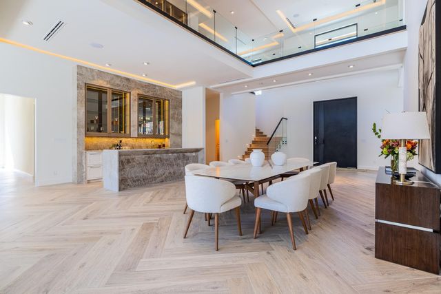 360 Timber Terrace Road, Houston, TX 77024