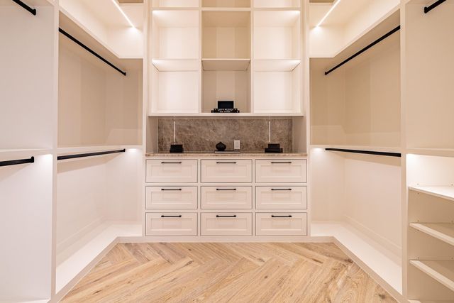 360 Timber Terrace Road, Houston, TX 77024