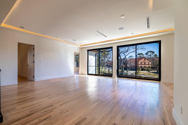 360 Timber Terrace Road, Houston, TX 77024