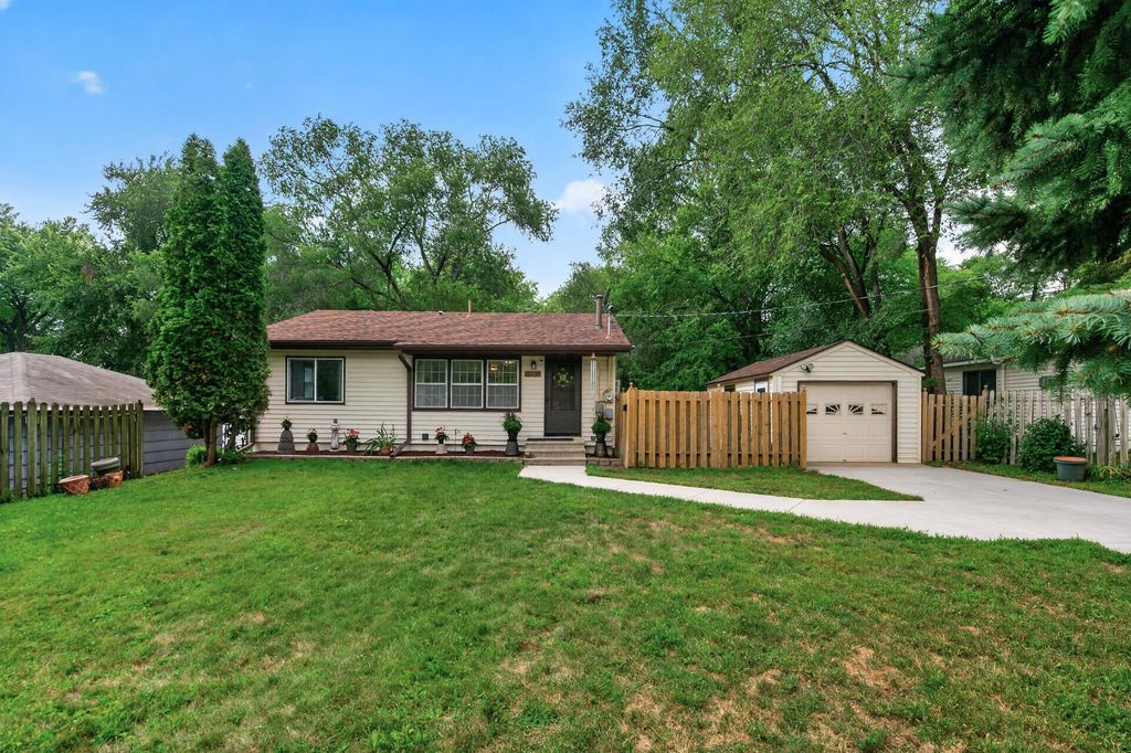 10138 Harriet Avenue S, Bloomington, MN 55420 — exterior