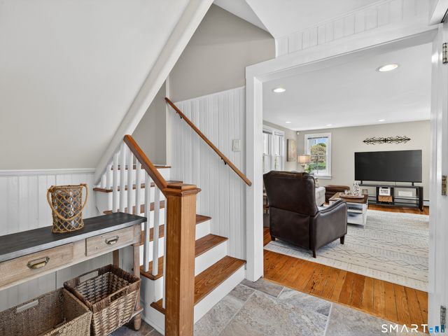 68 Groveway, Clinton, CT 06413