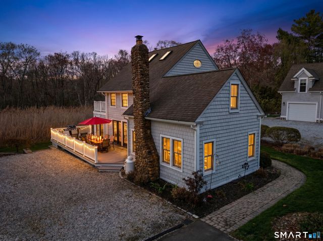 68 Groveway, Clinton, CT 06413