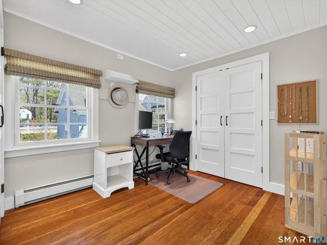 68 Groveway, Clinton, CT 06413