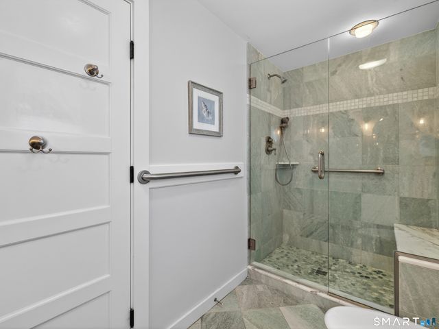 68 Groveway, Clinton, CT 06413