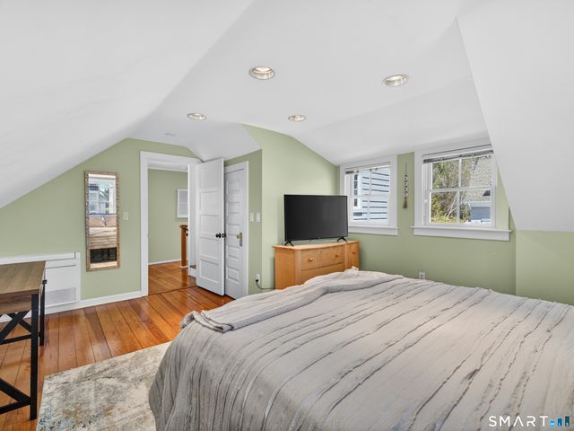 68 Groveway, Clinton, CT 06413