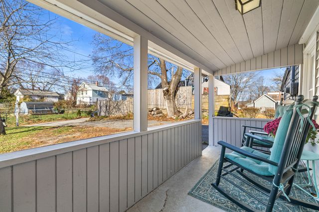 12 Quarry Street, Norwich, CT 06360