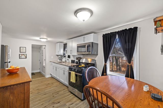 12 Quarry Street, Norwich, CT 06360