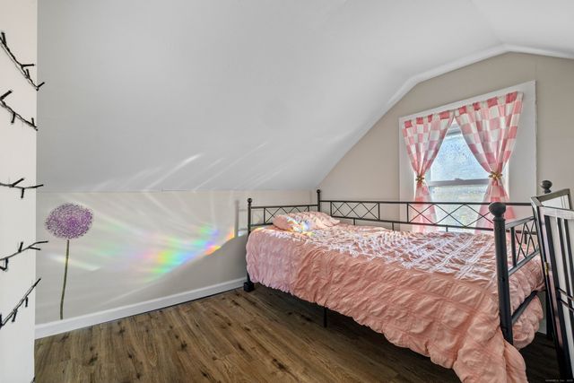 12 Quarry Street, Norwich, CT 06360