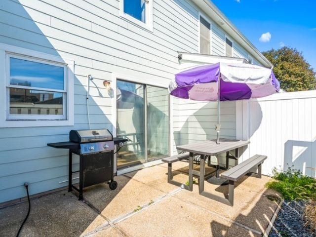405 13th Ave S Apt J, Myrtle Beach, SC 29577