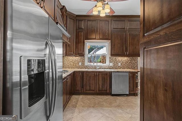 743 Noble Oak Drive, Marietta, GA 30068