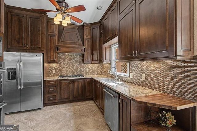 743 Noble Oak Drive, Marietta, GA 30068