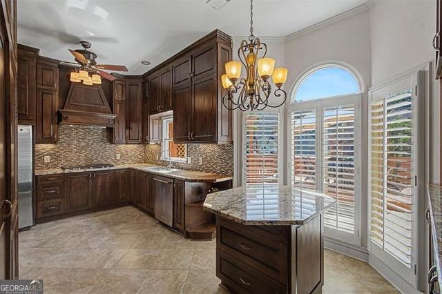 743 Noble Oak Drive, Marietta, GA 30068