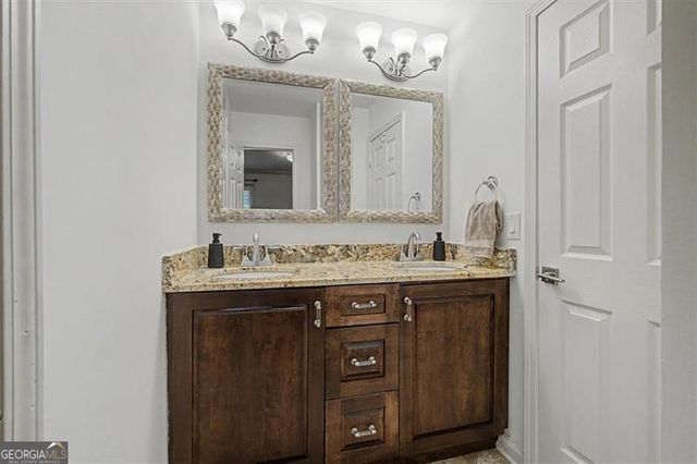 743 Noble Oak Drive, Marietta, GA 30068