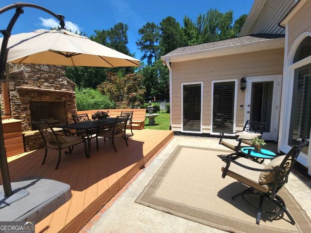 743 Noble Oak Drive, Marietta, GA 30068