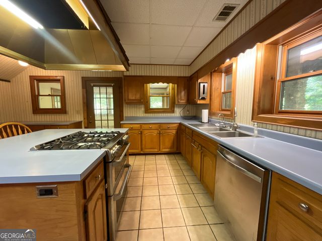 3222 Us Highway 80 W, Dublin, GA 31021