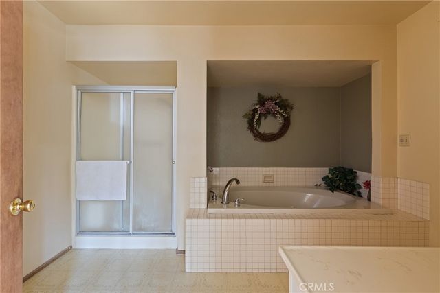 23771 Zuger Dr, Crestline, CA 92325