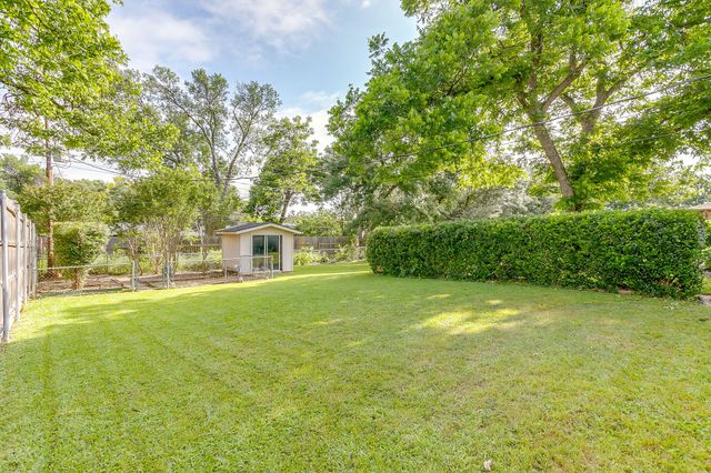 3720 Wilkie Way, Fort Worth, TX 76133
