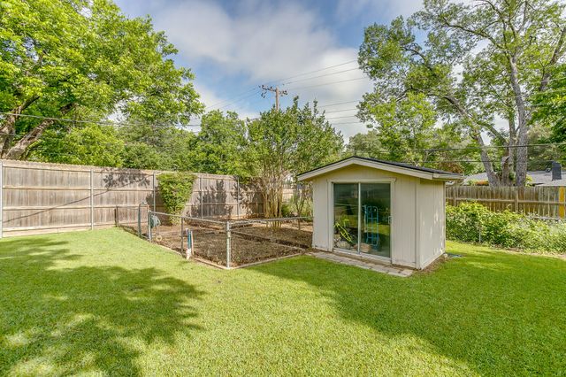 3720 Wilkie Way, Fort Worth, TX 76133