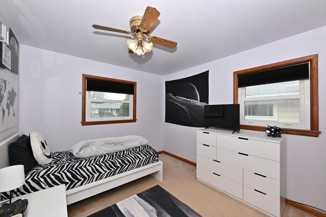 907 Roosevelt AVENUE, Racine, WI 53406