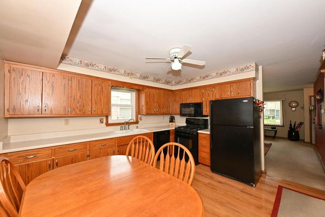 907 Roosevelt AVENUE, Racine, WI 53406