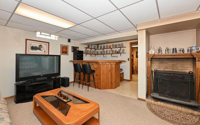 907 Roosevelt AVENUE, Racine, WI 53406