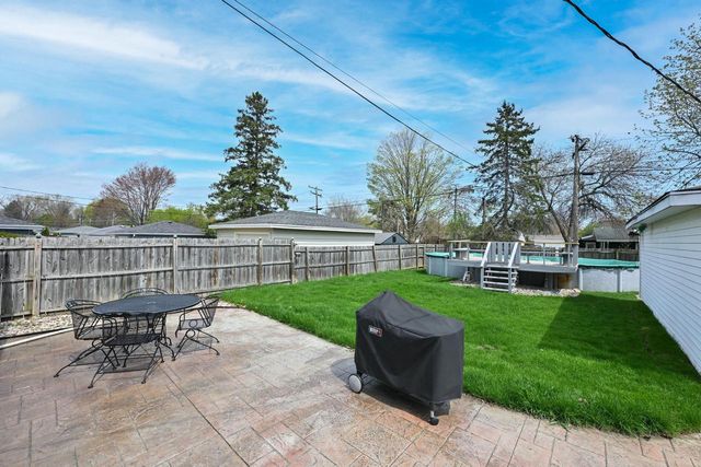 907 Roosevelt AVENUE, Racine, WI 53406