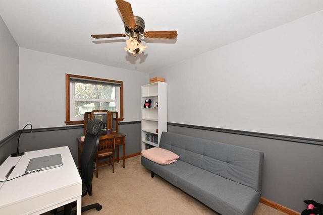 907 Roosevelt AVENUE, Racine, WI 53406