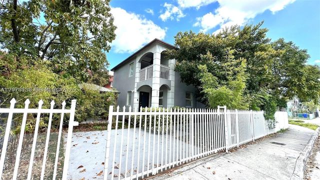875 NW 2nd St, Miami, FL 33128