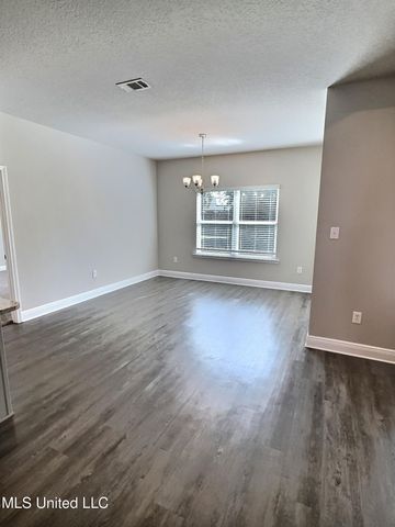 7320 Shearwater Way, Ocean Springs, MS 39564