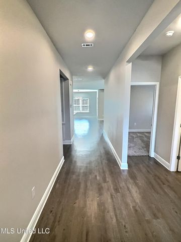 7320 Shearwater Way, Ocean Springs, MS 39564