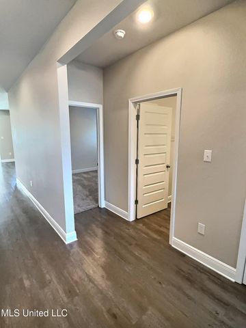 7320 Shearwater Way, Ocean Springs, MS 39564