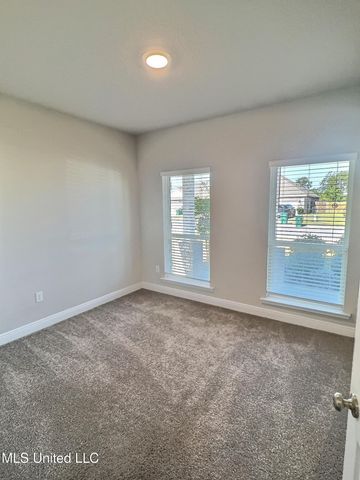 7320 Shearwater Way, Ocean Springs, MS 39564