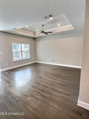 7320 Shearwater Way, Ocean Springs, MS 39564