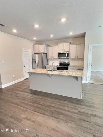 7320 Shearwater Way, Ocean Springs, MS 39564