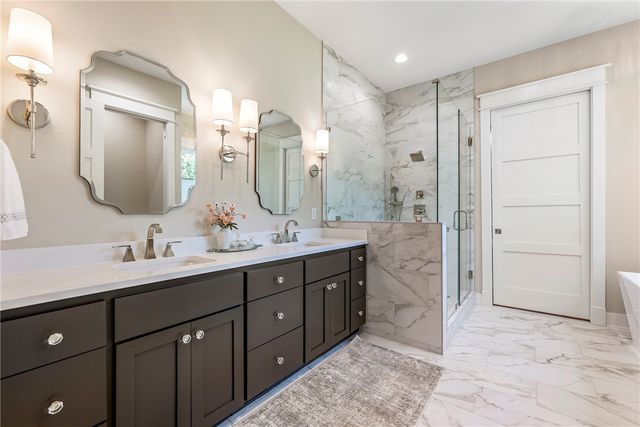 7 Rothwell Lane, Bella Vista, AR 72714