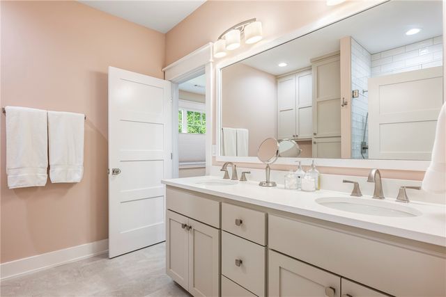 7 Rothwell Lane, Bella Vista, AR 72714