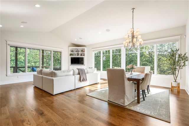 7 Rothwell Lane, Bella Vista, AR 72714