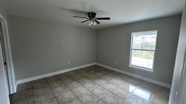 164 JULIE LANE B, Auburndale, FL 33823