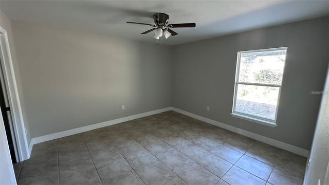 164 JULIE LANE B, Auburndale, FL 33823