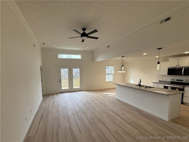 8048 Hudson Lane, Georgetown, IN 47122