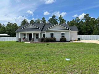 545 Parkside Circle, Crawfordville, FL 32327