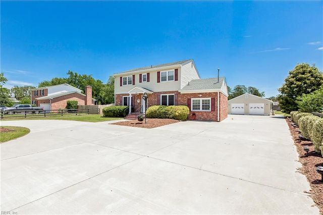 44 Rens RD, Poquoson, VA 23662