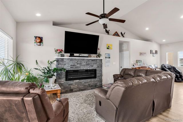 1673 N Calle Rosa Drive, Pueblo West, CO 81007
