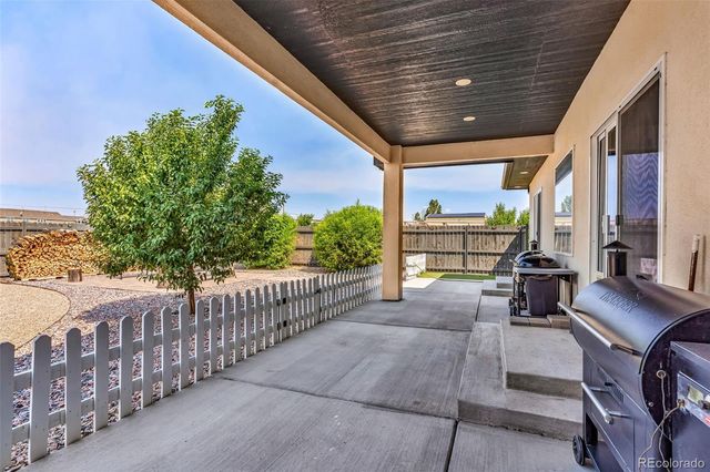 1673 N Calle Rosa Drive, Pueblo West, CO 81007