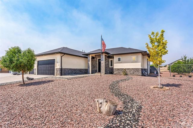 1673 N Calle Rosa Drive, Pueblo West, CO 81007
